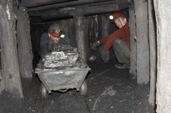 В «ДНР» легализировали крышивание копанок, уничтожая тем самым угольные предприятия ОРДО (видео)